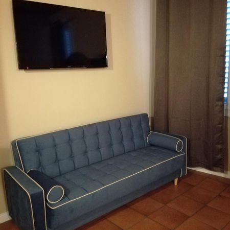 Piazza San Domenico Rooms - Bedinbolognacentro Extérieur photo