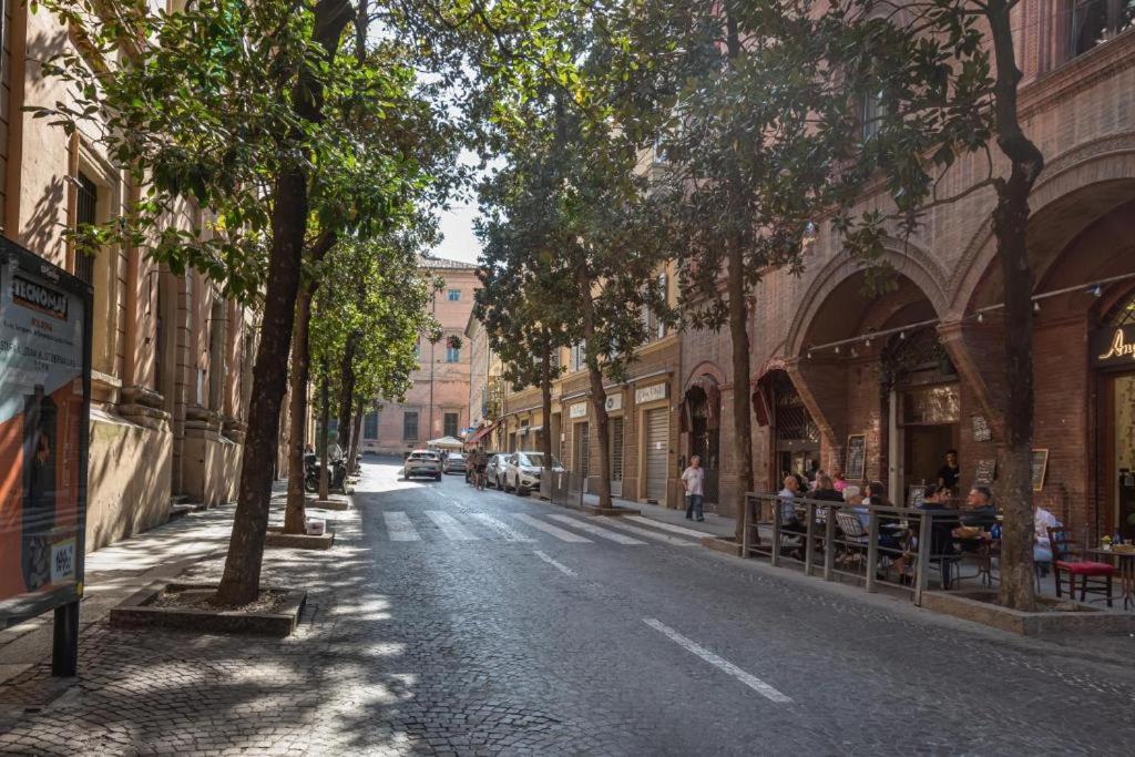 Piazza San Domenico Rooms - Bedinbolognacentro Extérieur photo